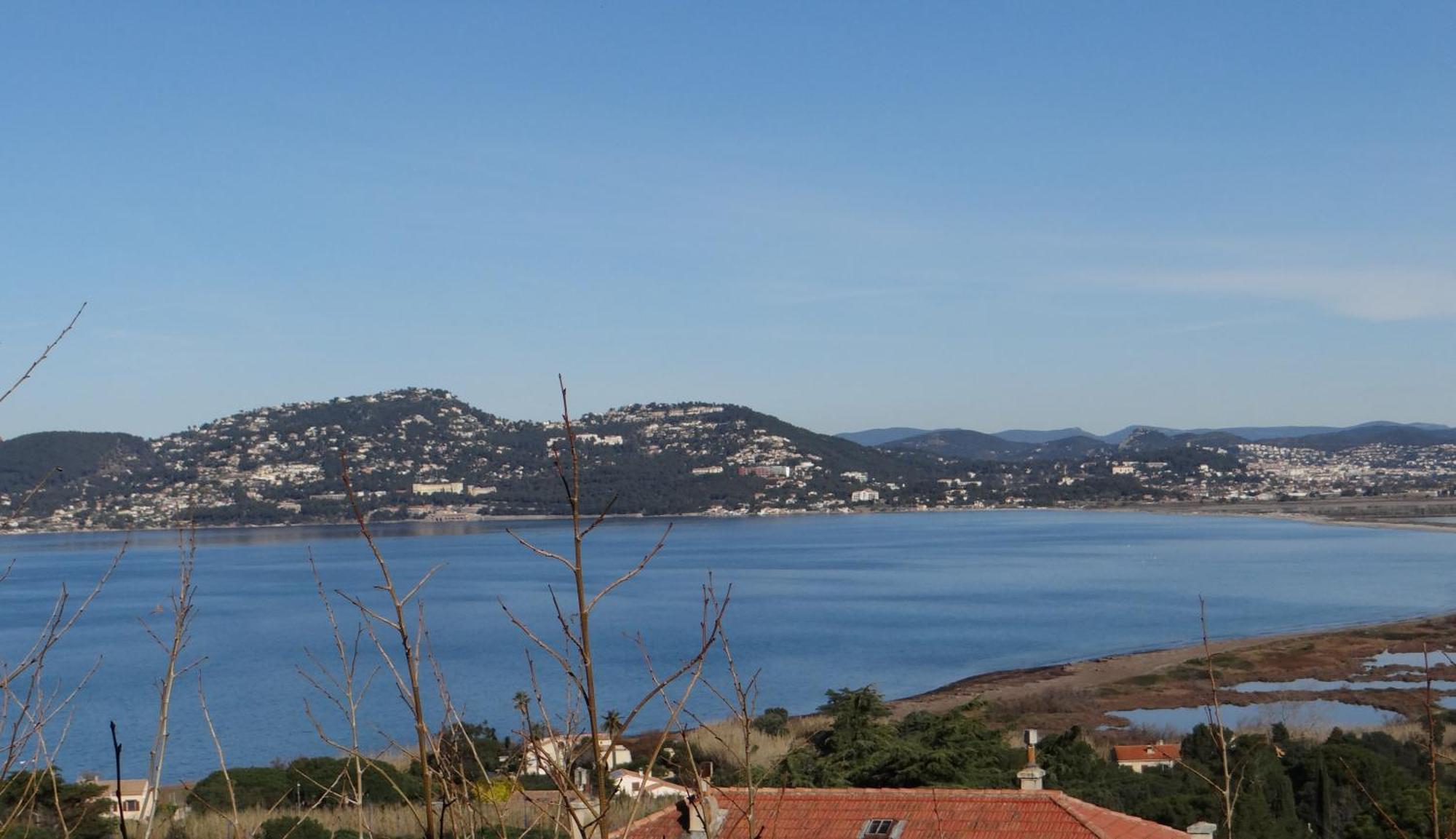 Appartement Vue Mer, Presqu'Il De Giens Hyères Exterior foto