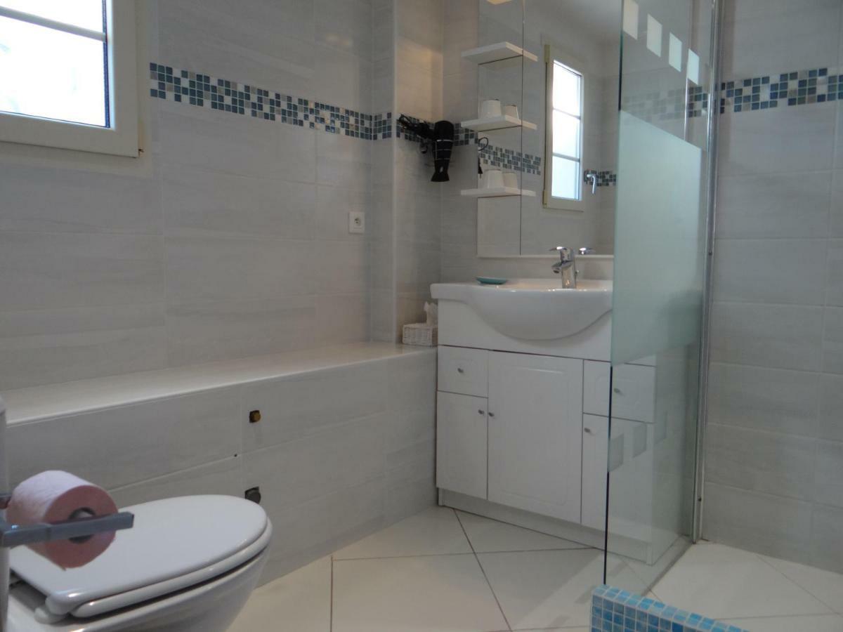 Appartement Vue Mer, Presqu'Il De Giens Hyères Exterior foto